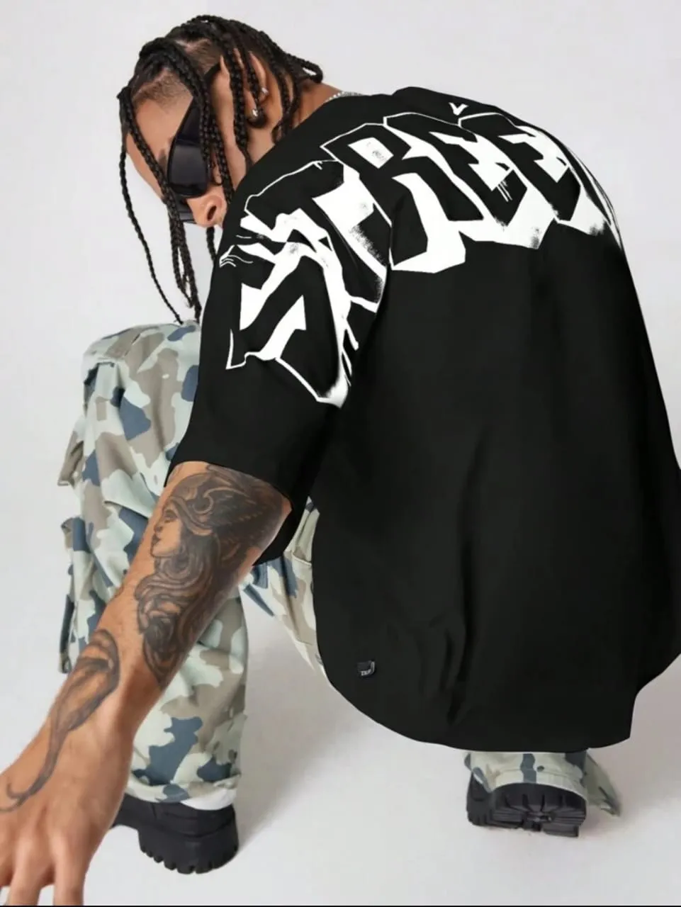 AXEPEAK Drop Shoulder T-Shirt With English Graphic Print