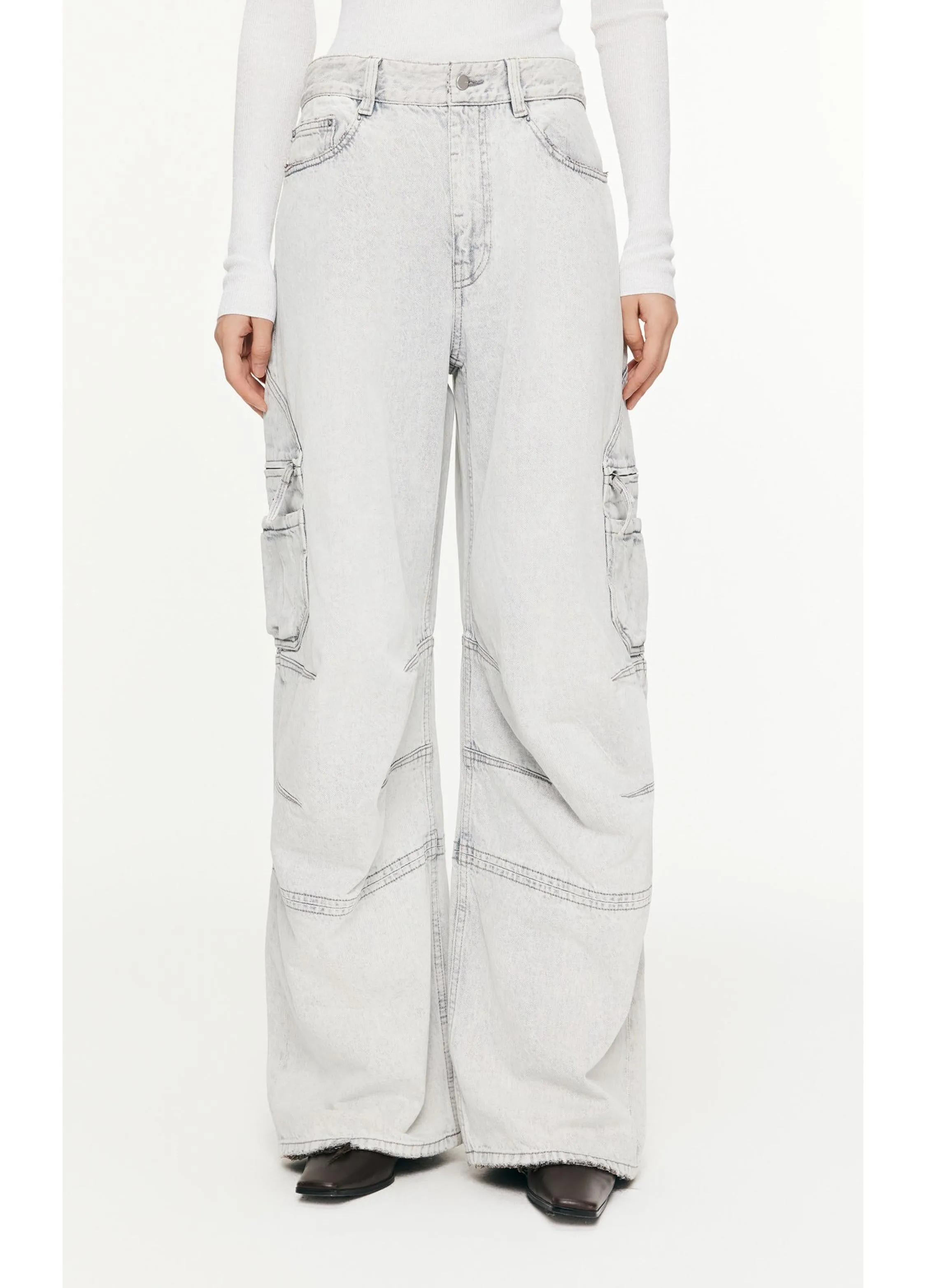 JNBY Relaxed Extra Long Cargo Jeans