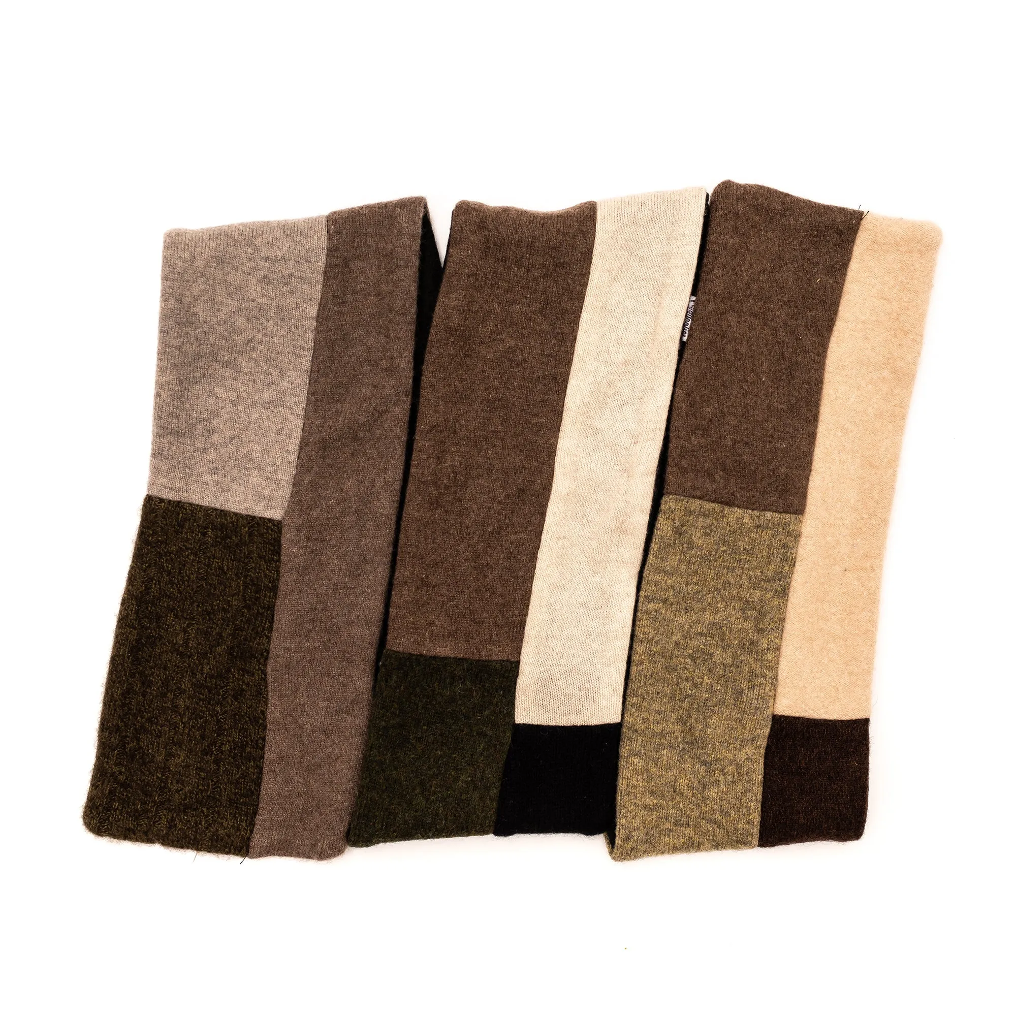 Merino Wool Sweater Scarf | Garden Beds
