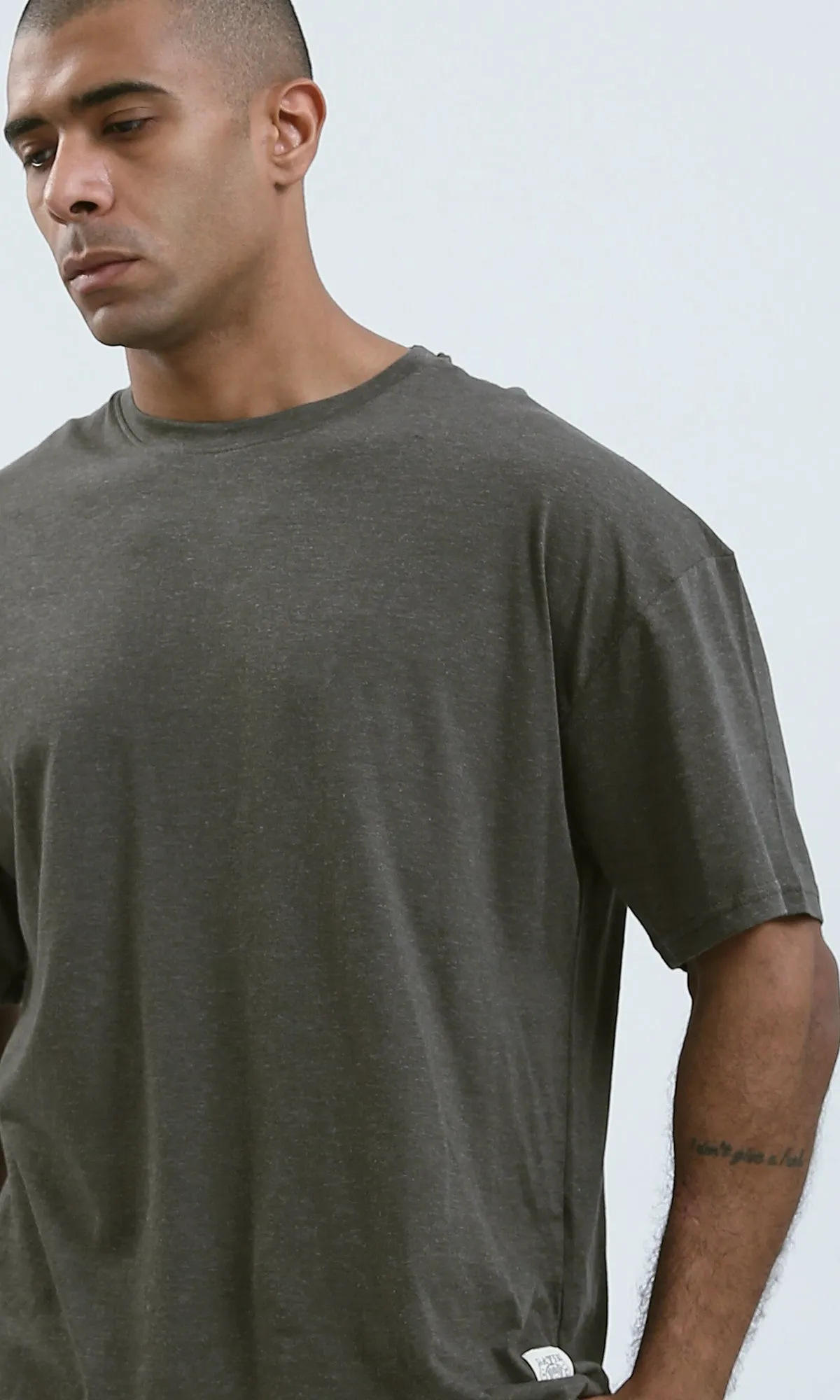 O192450 - Round Neck Heather Dark Khaki Slip On Tee