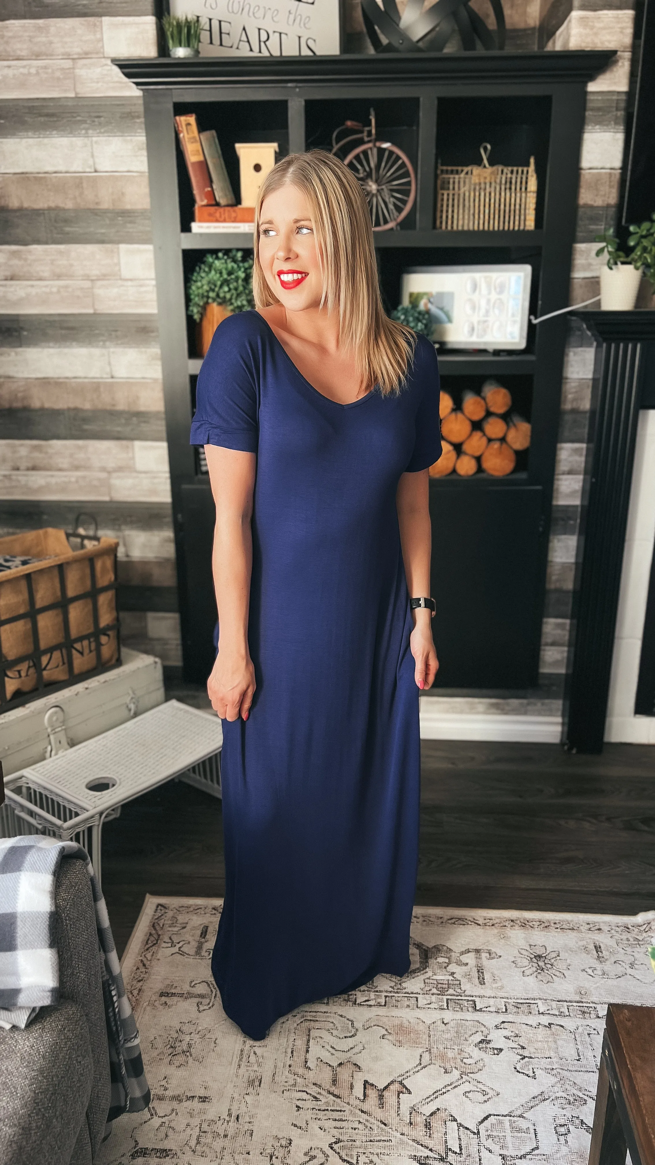 Stacey Short Sleeve Maxi Dress: Navy *SALE*